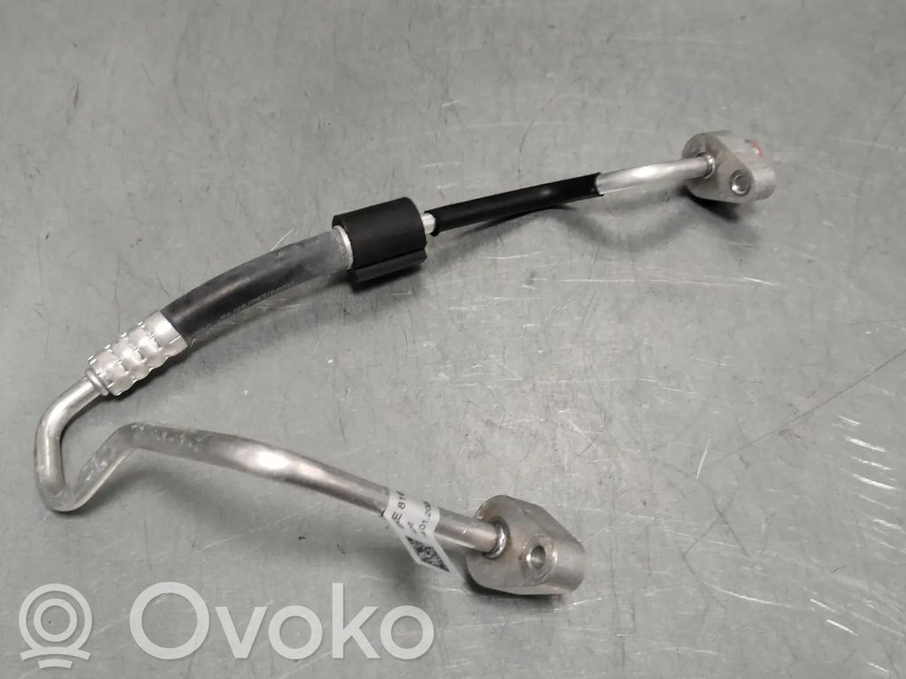 Audi e-tron Ilmastointilaitteen putki (A/C) 