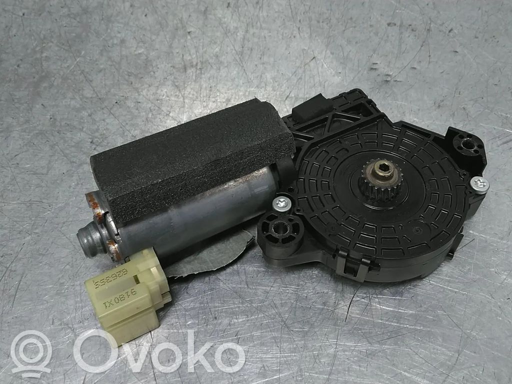 Volkswagen PASSAT B8 Motore/attuatore 