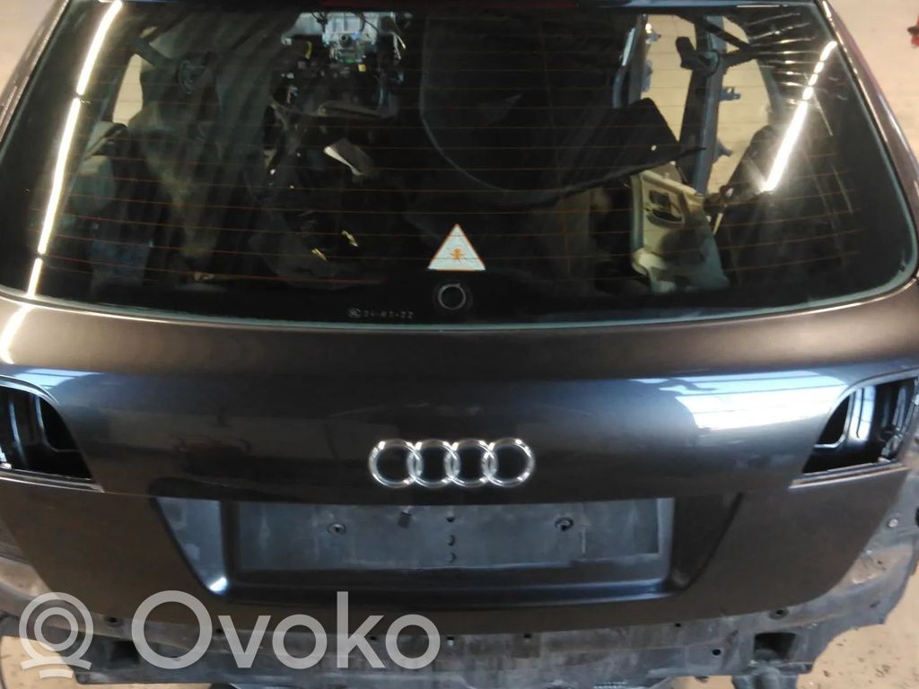 Audi A3 S3 8P Puerta del maletero/compartimento de carga 