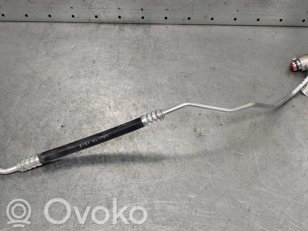 Audi e-tron Ilmastointilaitteen putki (A/C) 