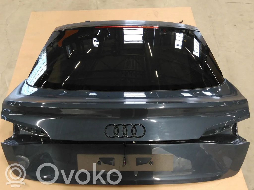 Audi e-tron Tailgate/trunk/boot lid 