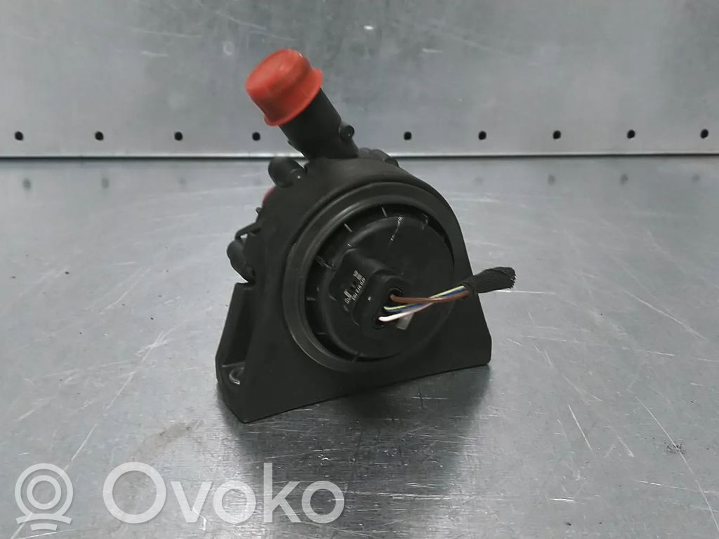 Bomba de agua   4KE121601