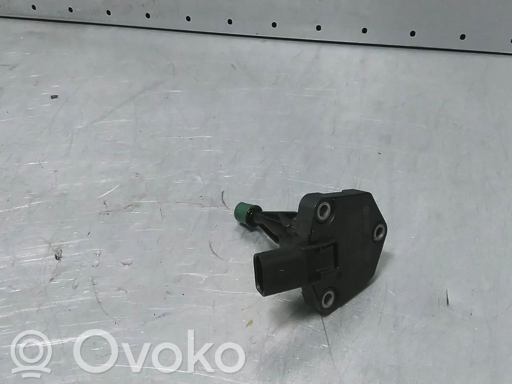 Volkswagen Polo V 6R Oil level sensor 