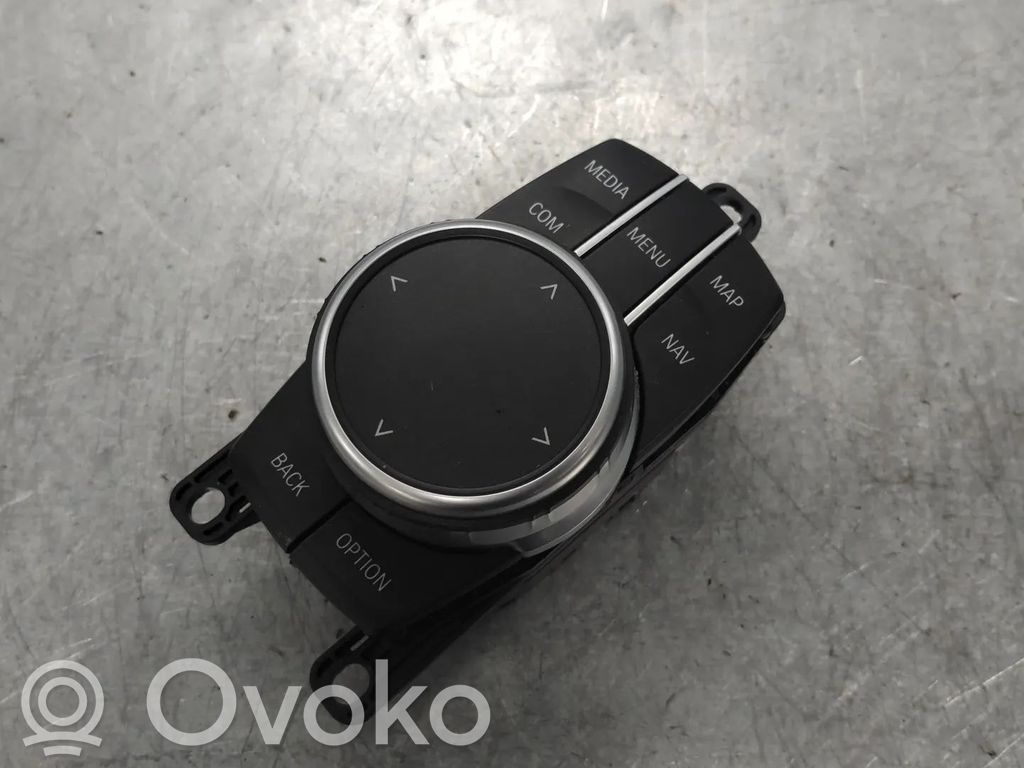 BMW 5 G30 G31 G38 Otros repuestos del interior 