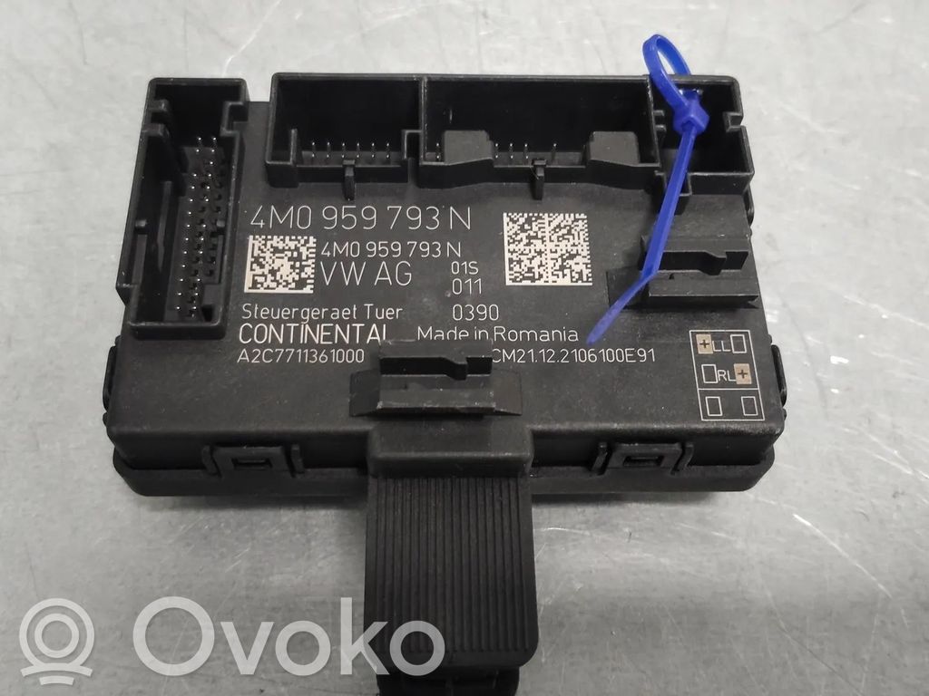 Door control unit/module   4M0959793N