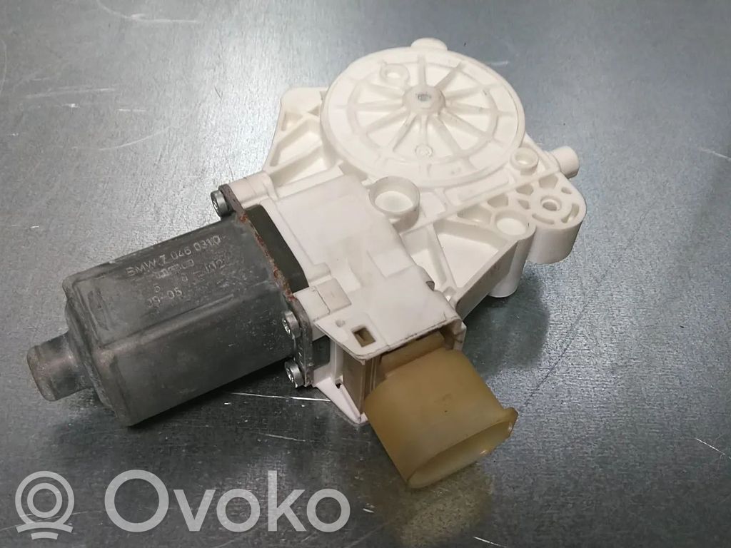 BMW 7 F01 F02 F03 F04 Motor del regulador de la ventanilla de la puerta delantera 