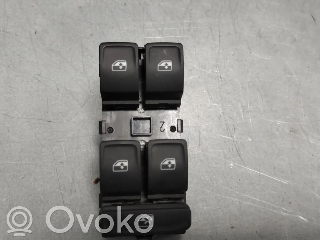 Volkswagen Polo VI Otros repuestos del interior 