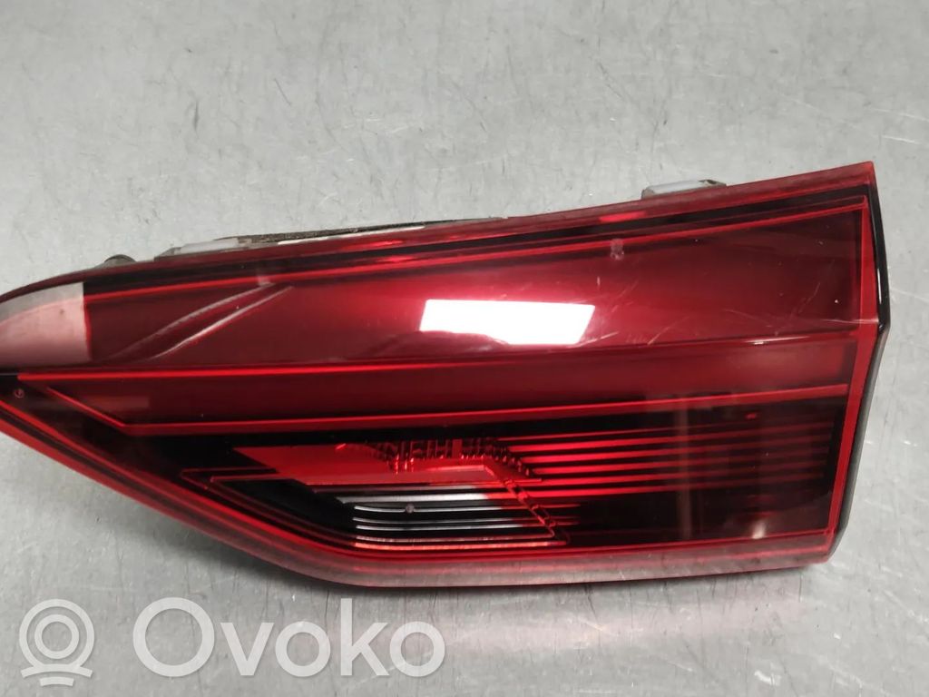 Volkswagen Polo VI Lampa tylna 