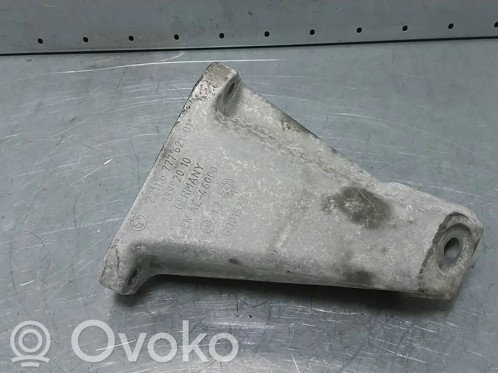 BMW 7 F01 F02 F03 F04 Supporto di montaggio del motore 
