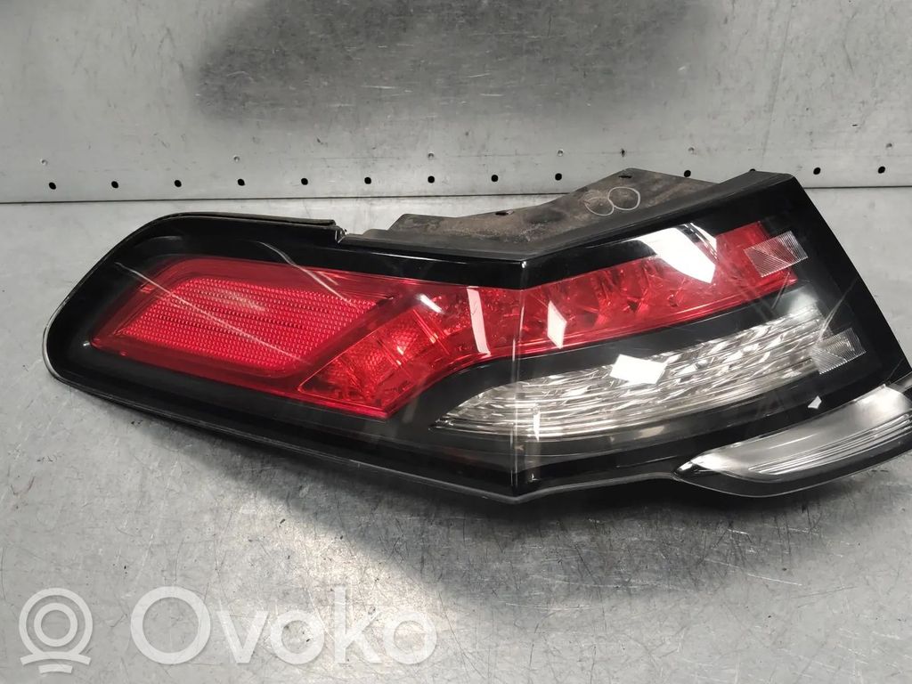Opel Ampera Aizmugurējais lukturis virsbūvē 