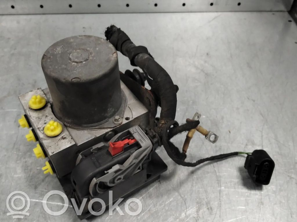 Audi A4 S4 B8 8K ABS Pump 