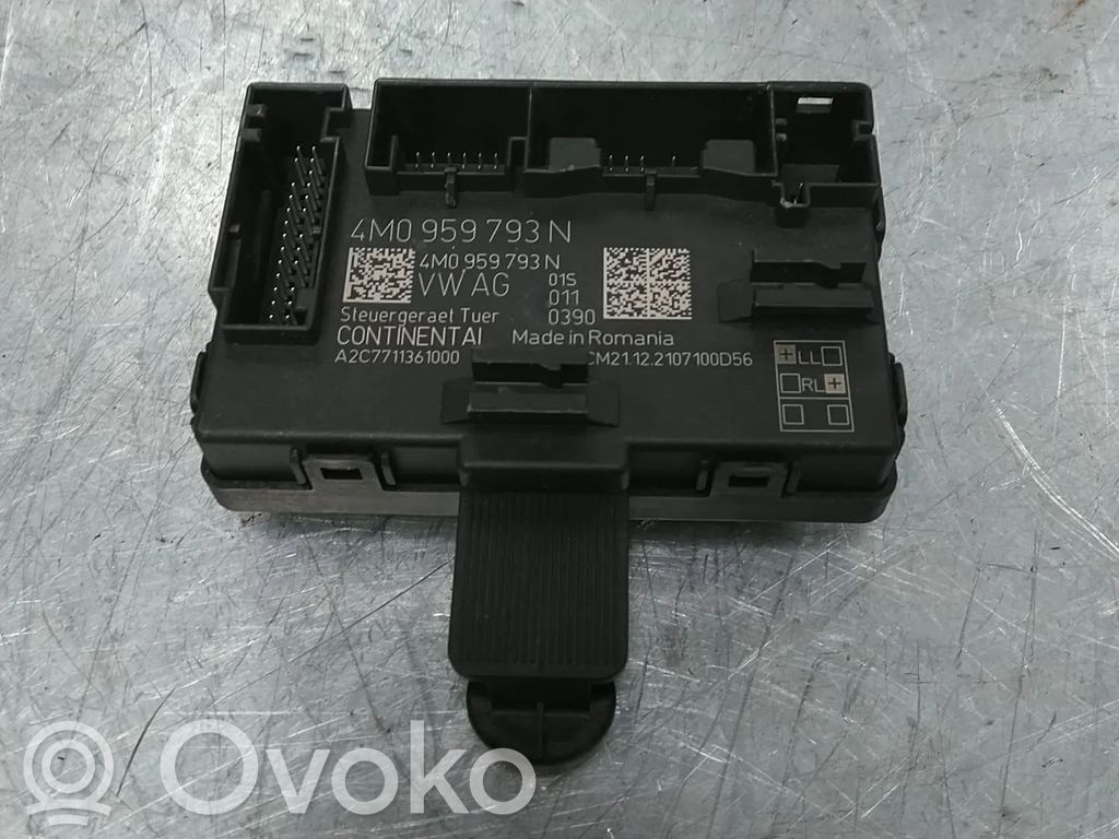 Door control unit/module   4M0959793N