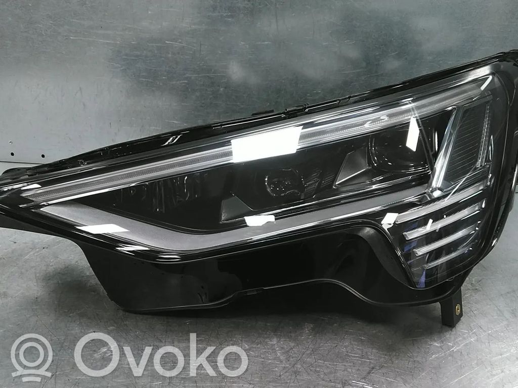 Headlight/headlamp   4KE941035,4KE941783