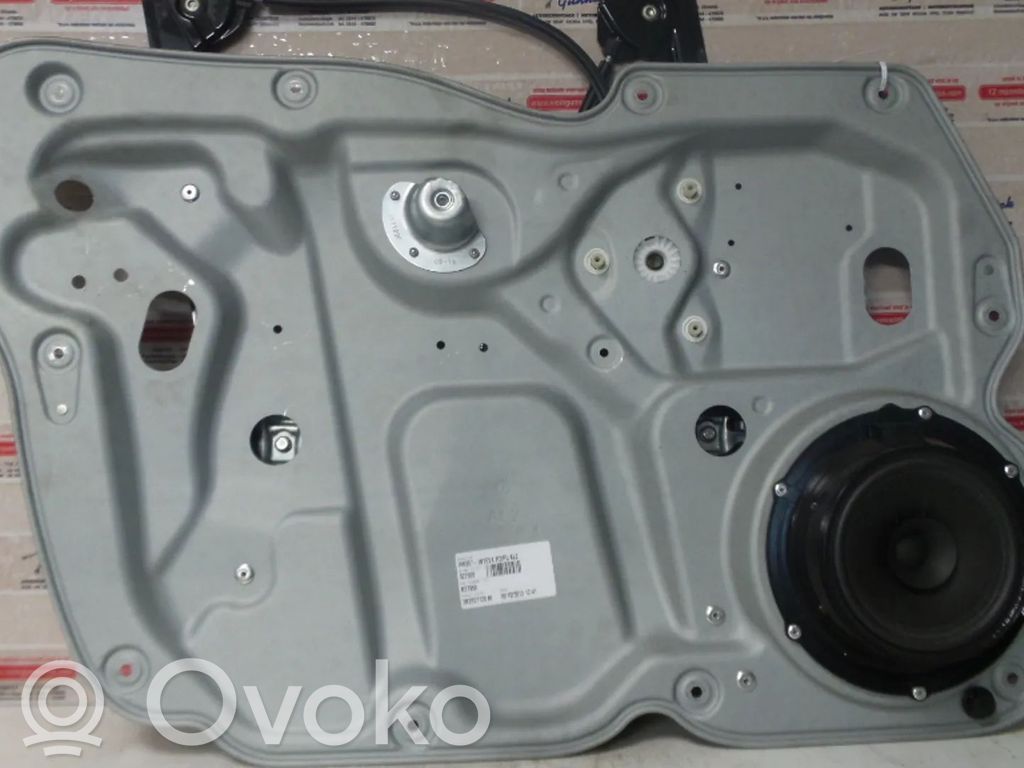 Volkswagen Caddy Podnośnik szyby drzwi z silniczkiem 