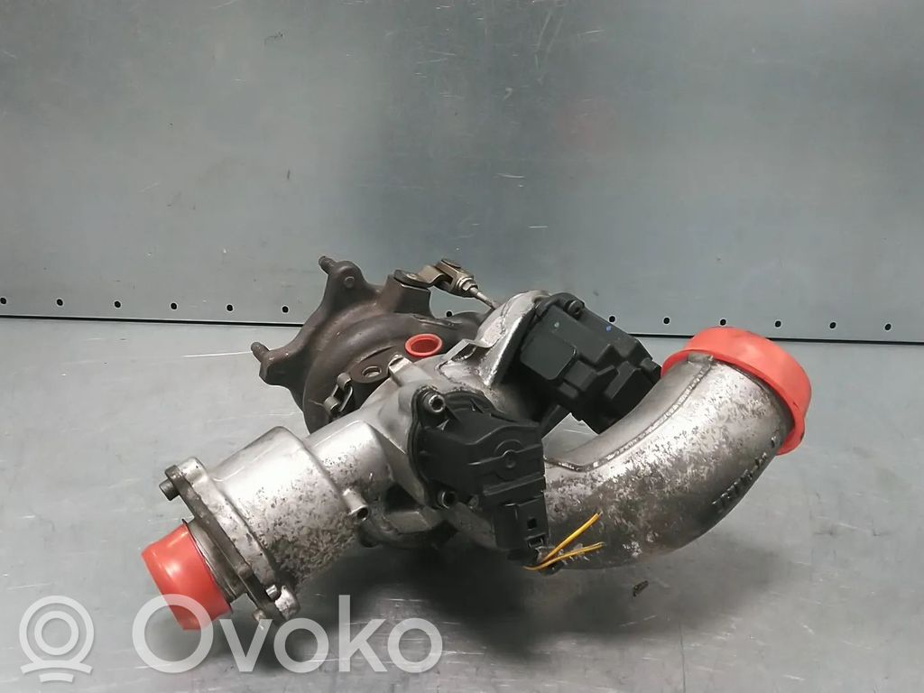 Audi A4 S4 B8 8K Sprężarka 