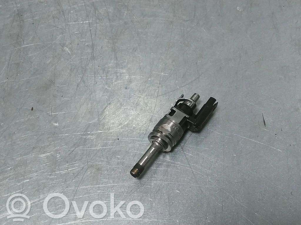 Volvo XC90 Fuel injector 
