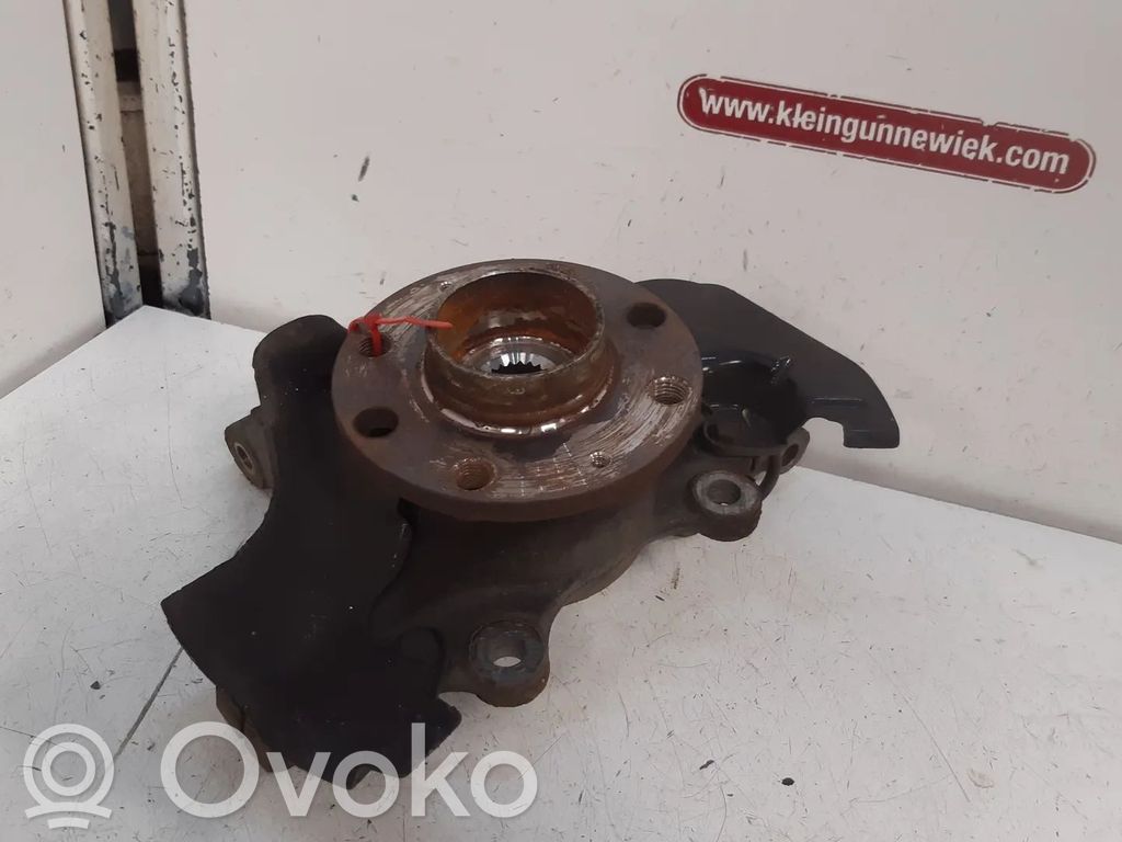 Opel Adam Achsschenkel vorne 