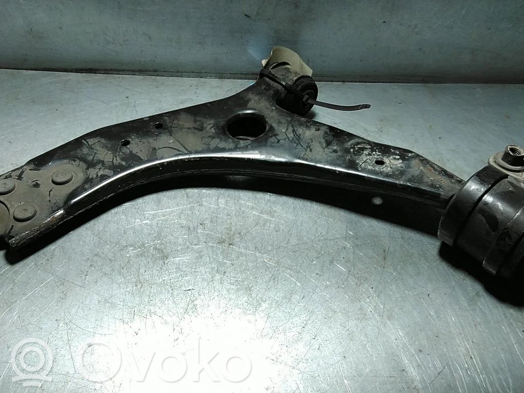 Ford Focus Рычаг 
