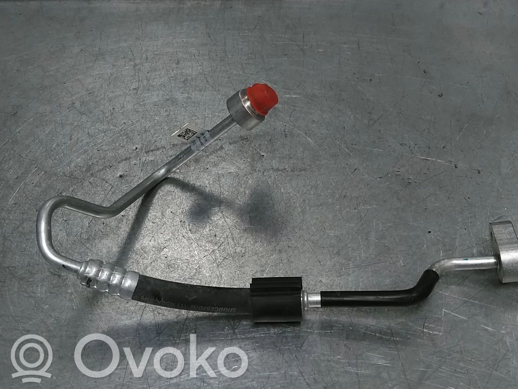 Ilmastointilaitteen putki (A/C)   4KE816744F