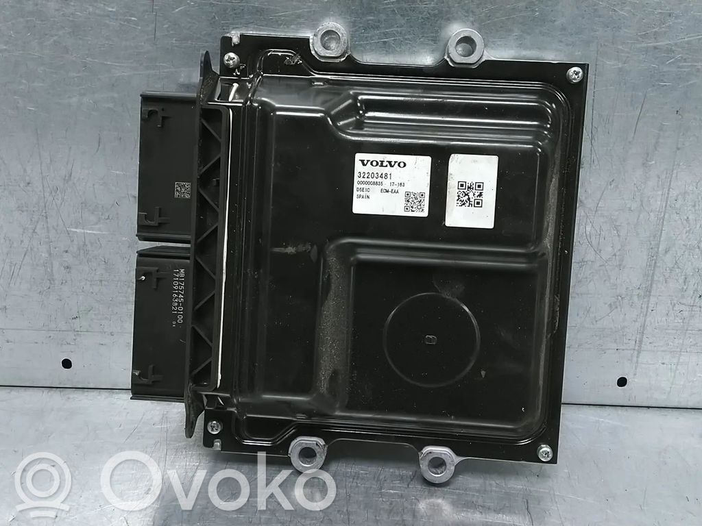 Volvo XC90 Engine control unit/module 