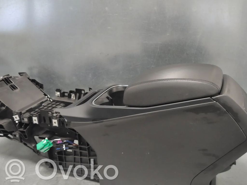 Jaguar I-Pace Center console 