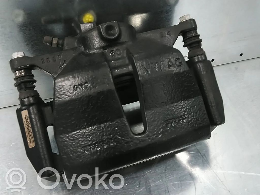 Seat Leon (5F) Etujarrusatula 