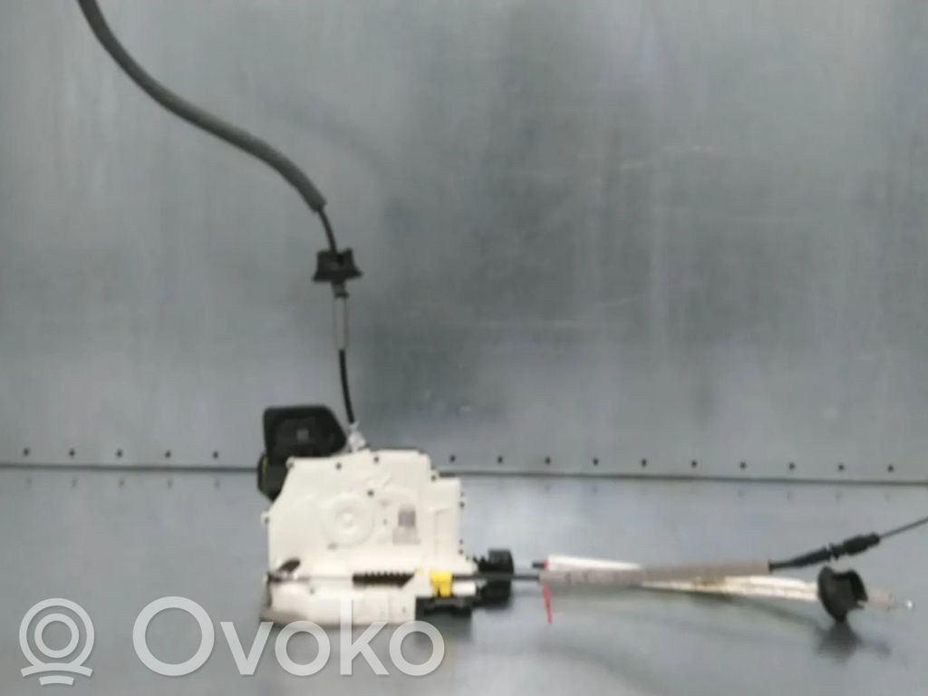 Audi e-tron Etuoven lukko 
