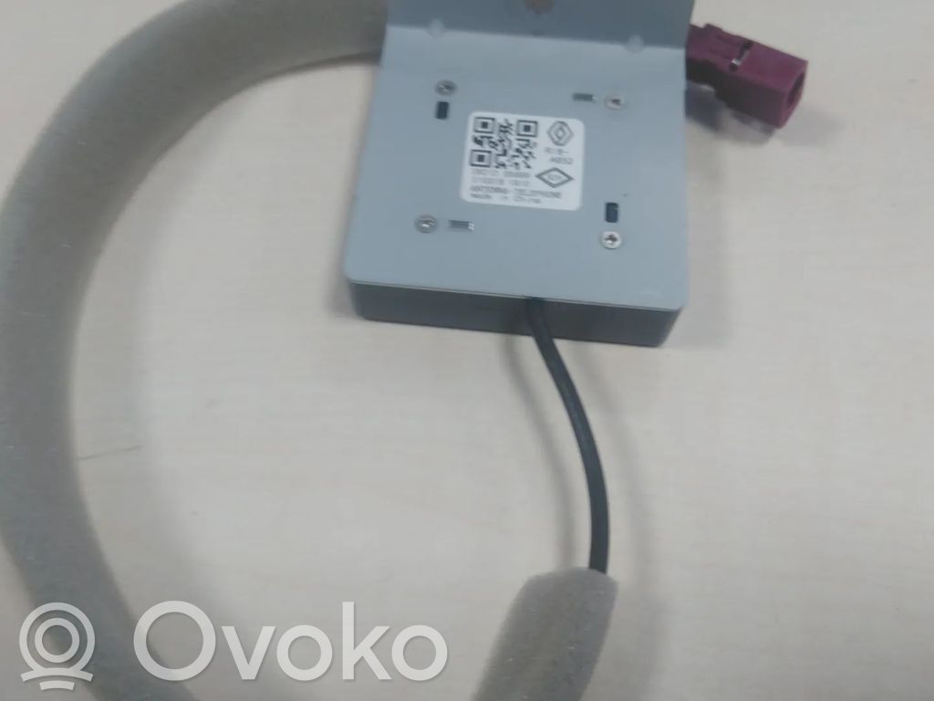 Renault Captur II Phone control unit/module 