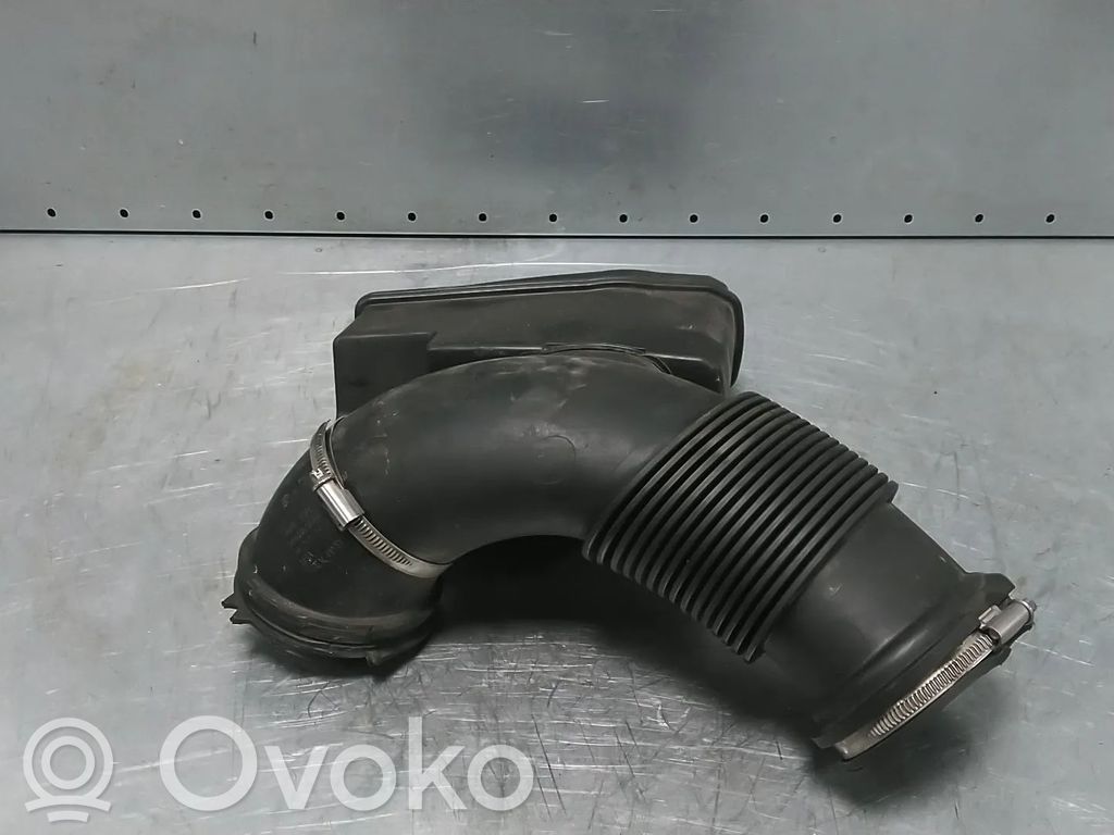 BMW X5 E70 Ilmanoton letku 