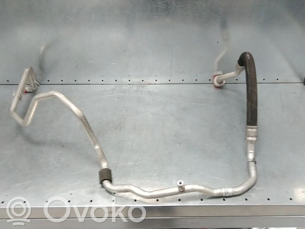 Volkswagen Polo VI Klimaleitung / Klimaschlauch 