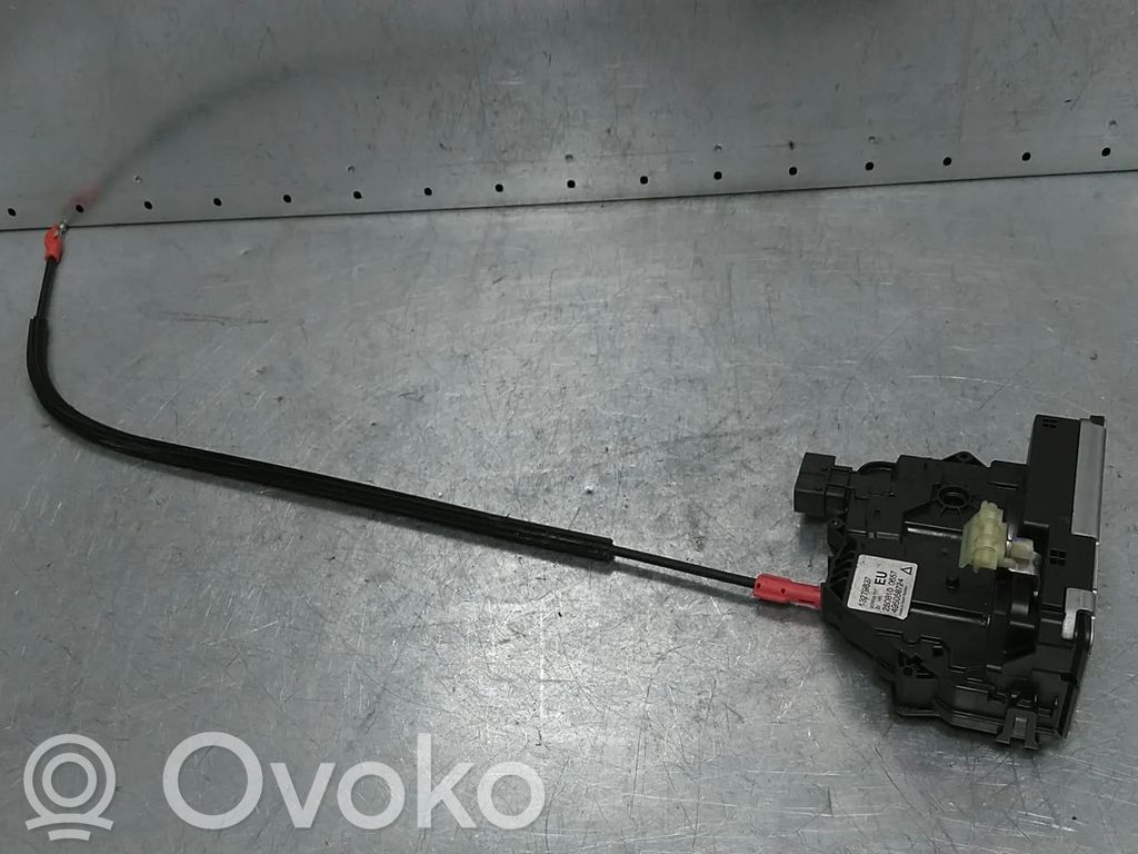 Opel Meriva B Zamek drzwi tylnych 
