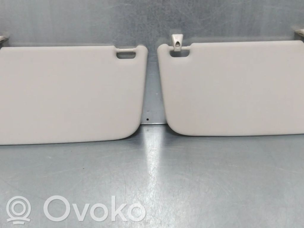Opel Corsa C Saulessargu panelis 