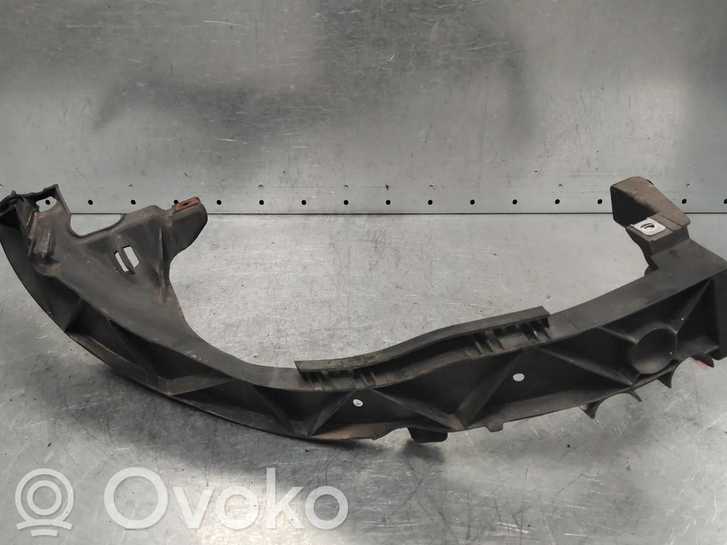 BMW 1 E81 E87 Headlight/headlamp mounting bracket 