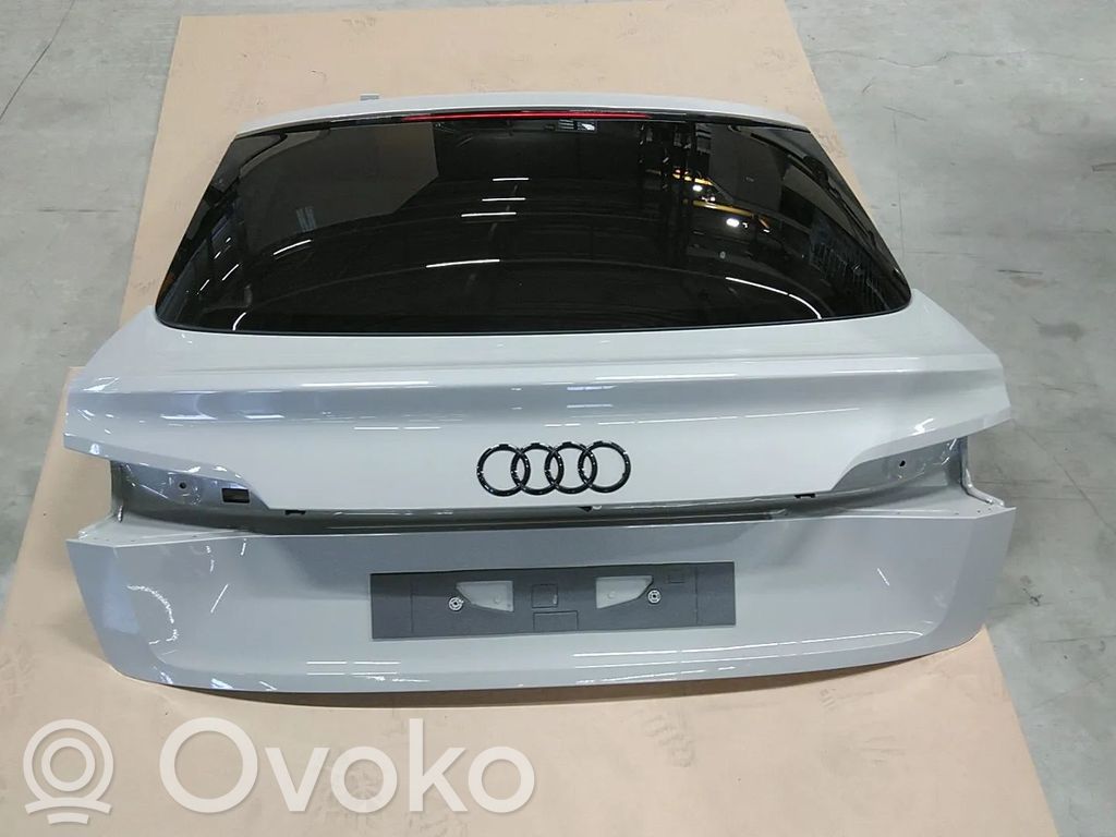 Audi e-tron Tailgate/trunk/boot lid 