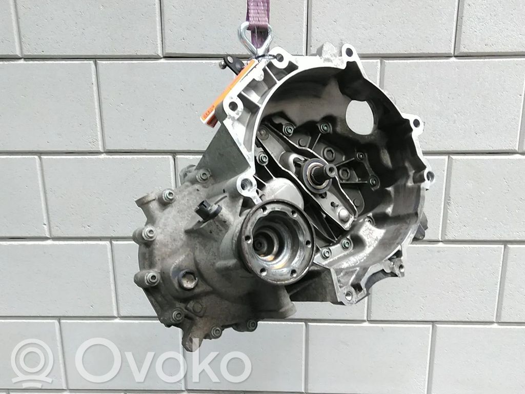 Volkswagen Polo Mechaninė 5 pavarų dėžė 