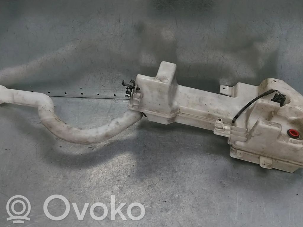 Ford Transit Tuulilasinpesimen nestesäiliö 