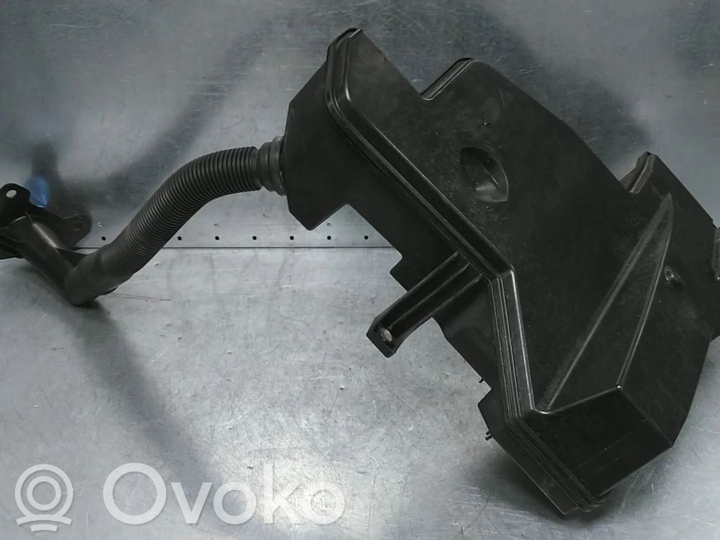 Audi e-tron Wischwasserbehälter 
