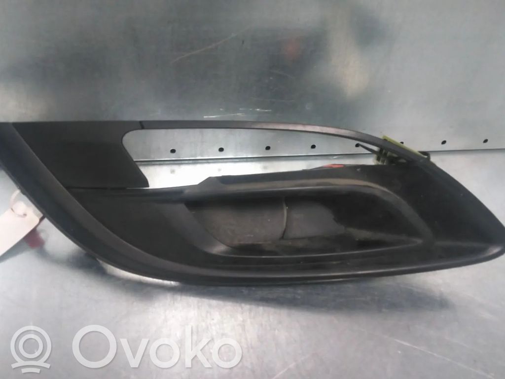 Opel Astra J Grilă inferioară bară față 