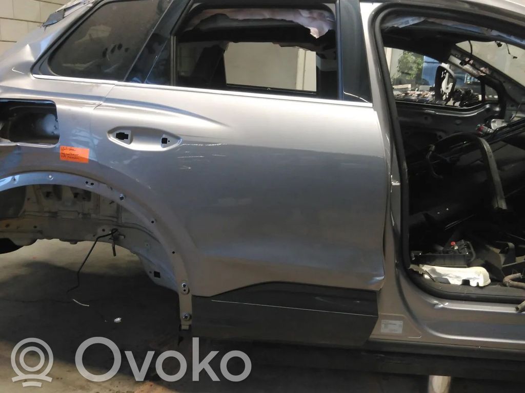 Audi Q4 Sportback e-tron Takaovi 