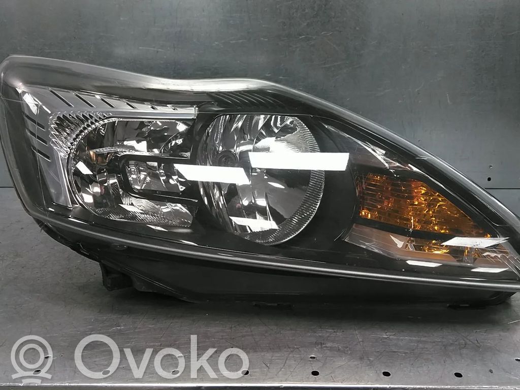 Headlight/headlamp   8M5113100CF,8M5113100CA,8M5113100CB,8M5113100CC,8M5113100CD,8M5113100CE,8M5113W029CE,8M5113W029CF