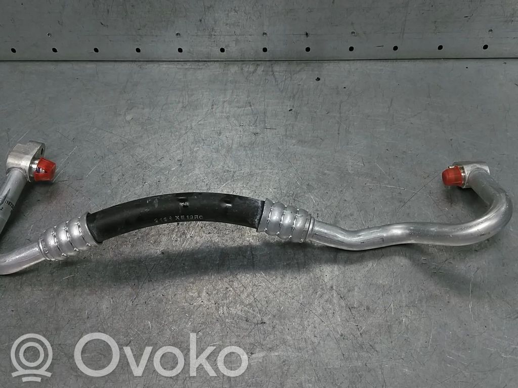 Ilmastointilaitteen putki (A/C)   4KE816732D