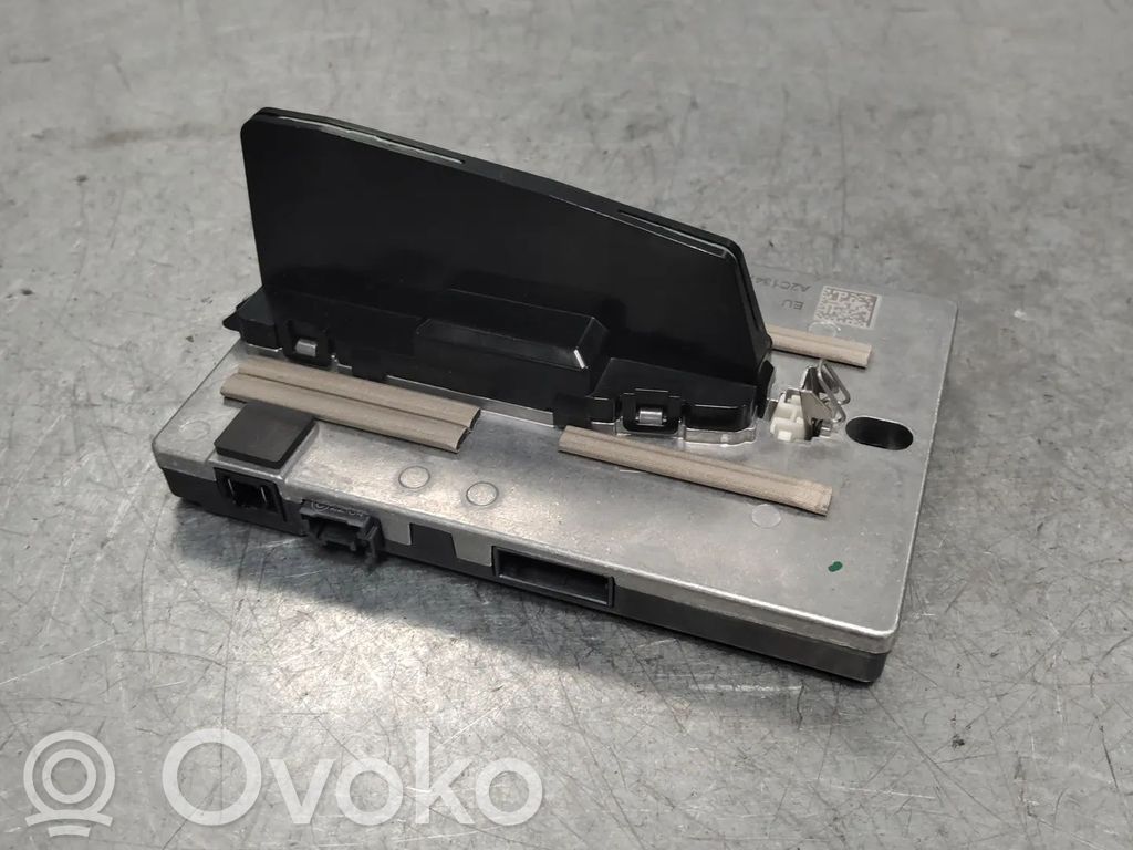 Polestar 2 Radion antenni 
