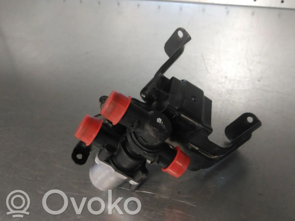 Audi Q4 Sportback e-tron Apsildes radiatora vārsts (-i) 