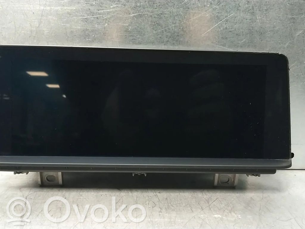 BMW 2 F22 F23 Screen/display/small screen 