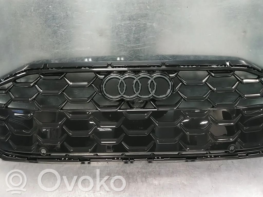 Audi A5 Front bumper upper radiator grill 