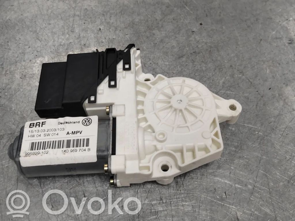 Volkswagen Touran I Motorino alzacristalli della portiera anteriore 