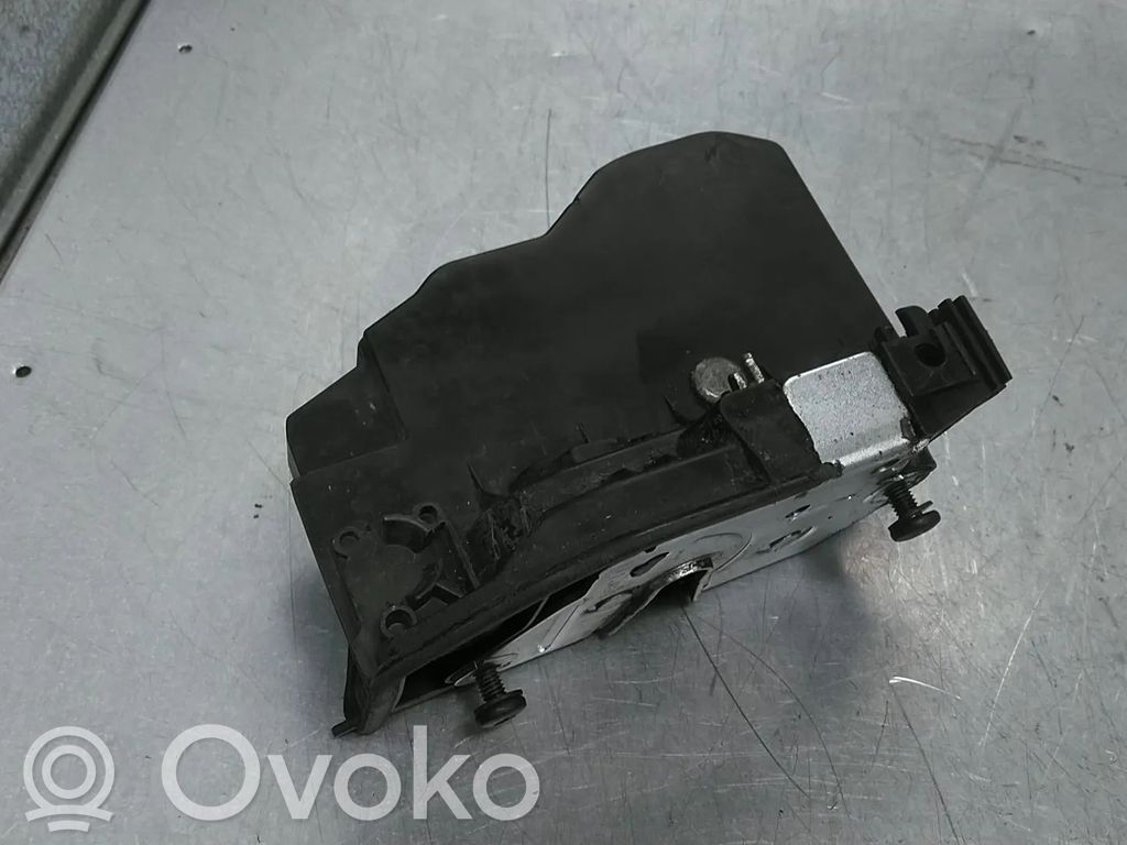 Etuoven lukko   7229458,51217154628,51217167074,51217202146,51217229458,51217229466,51217318424,7154628,7167074,7202146,7229466,7276682,7318424
