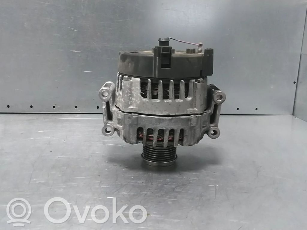 Audi A4 S4 B9 Ģenerators 