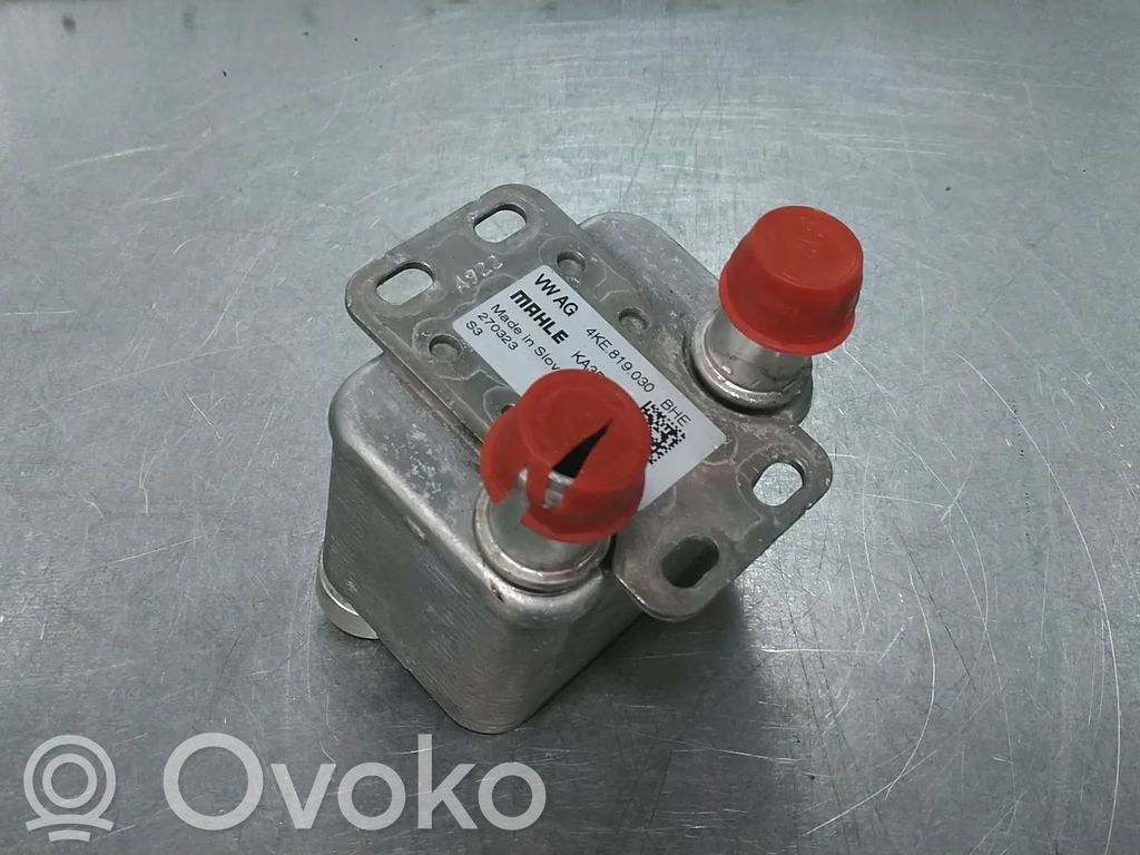 Engine oil radiator   4KE819030