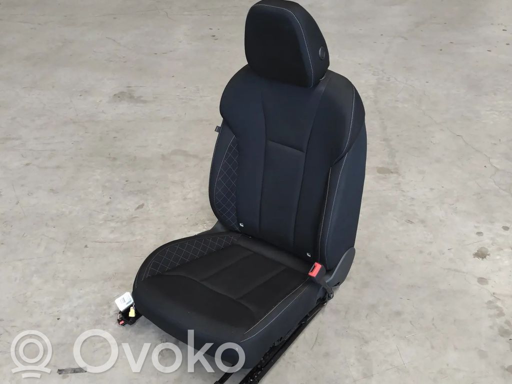 Asiento delantero del pasajero